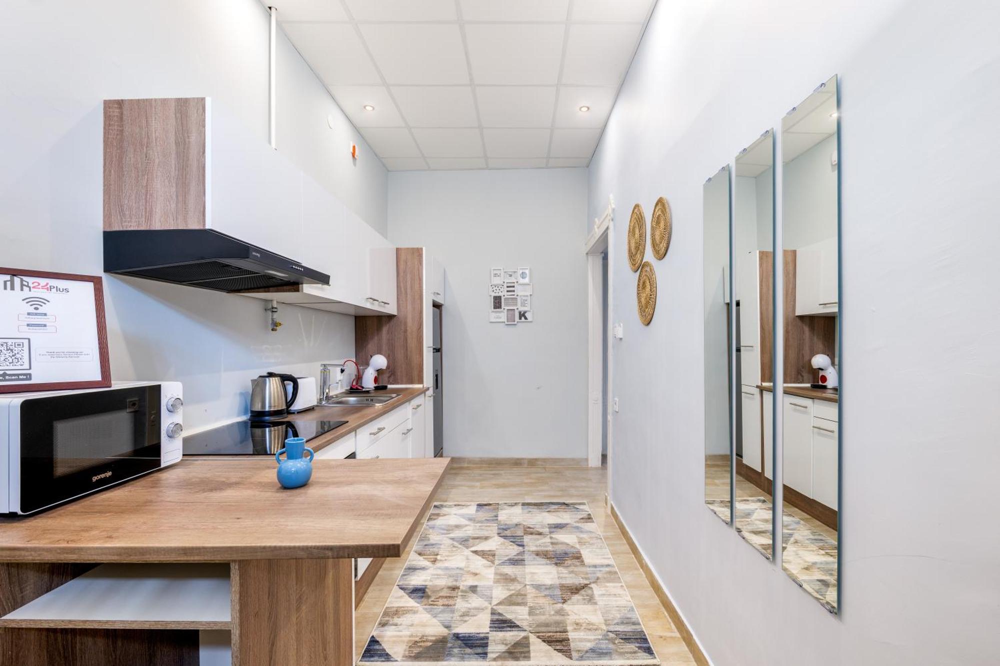 Golbarg Synagoge Apartment In Heart Of City Budapest Luaran gambar
