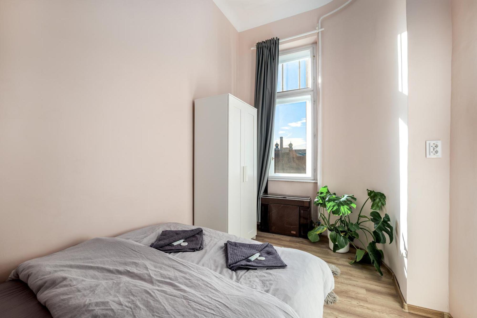 Golbarg Synagoge Apartment In Heart Of City Budapest Luaran gambar